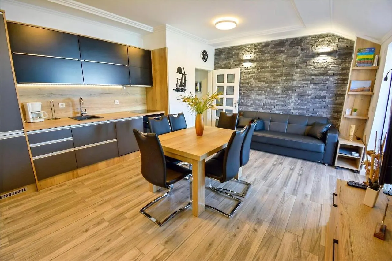 Apartment 10 In Villa Petrac Banjol Croatia